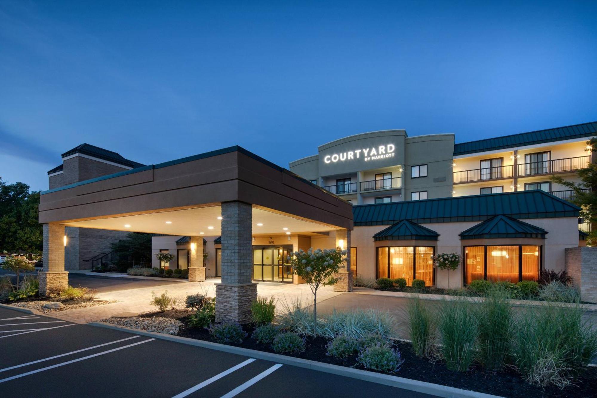 Courtyard Cleveland Beachwood Exteriér fotografie